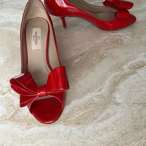 Valentino red kitten heels sandal shoes 35,5 size 5.5 patent leather